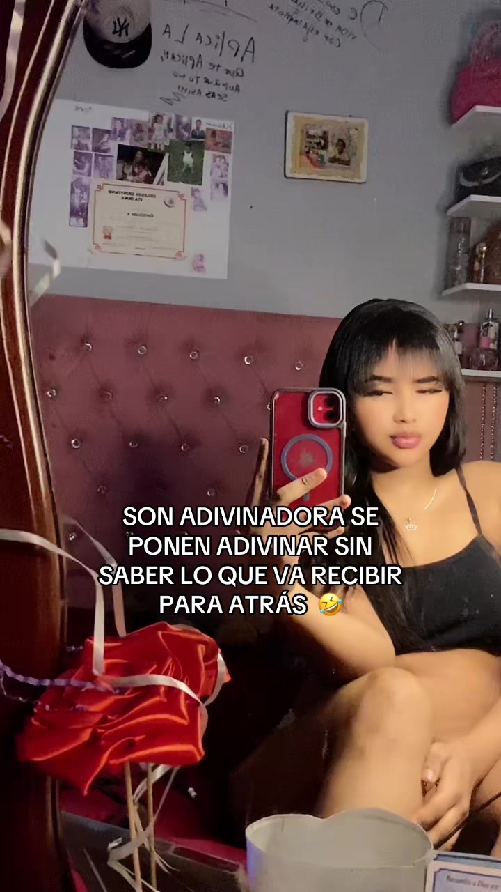 @la nay 🧛&zwj;♀️