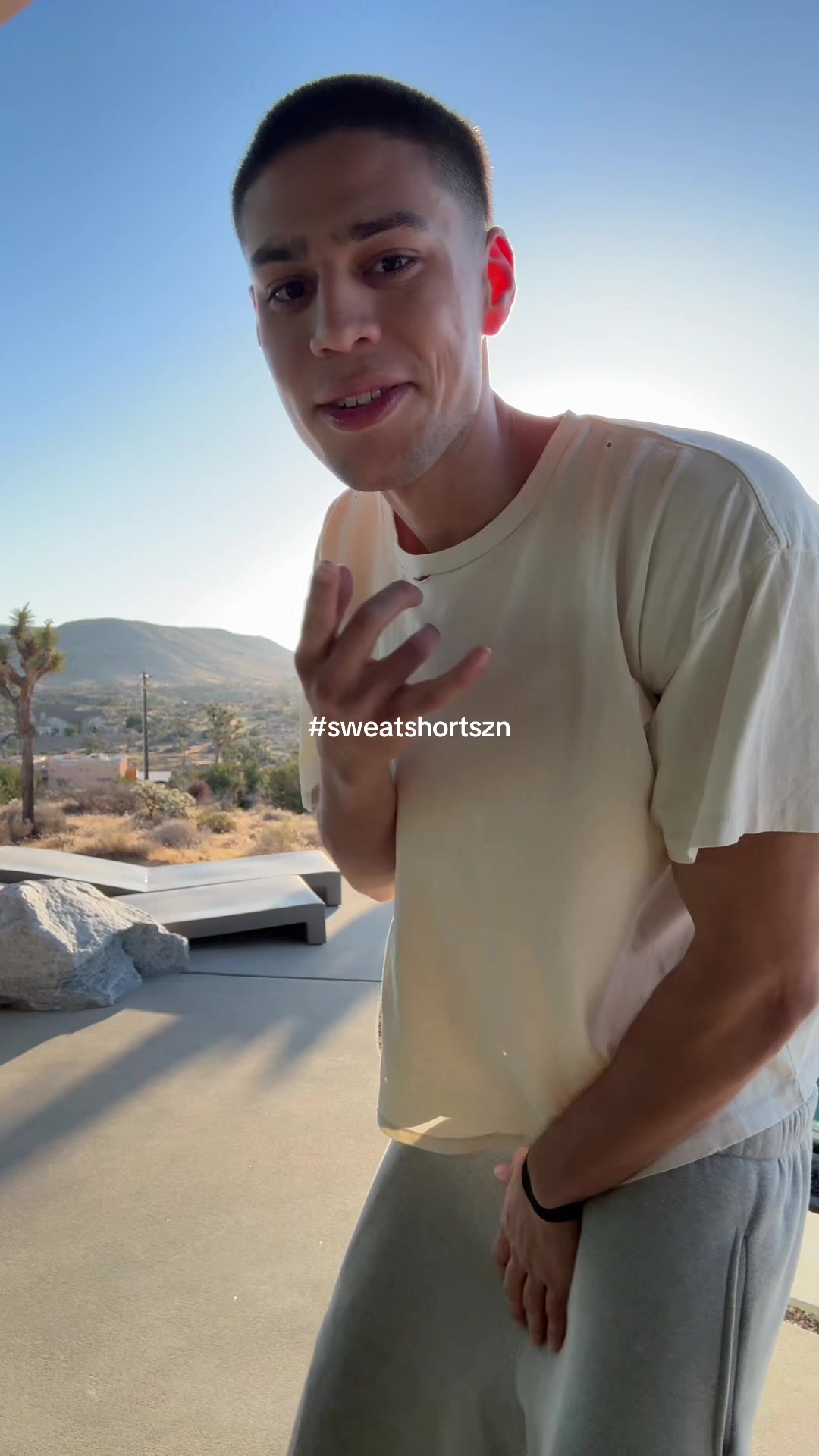 @trimothyneutron