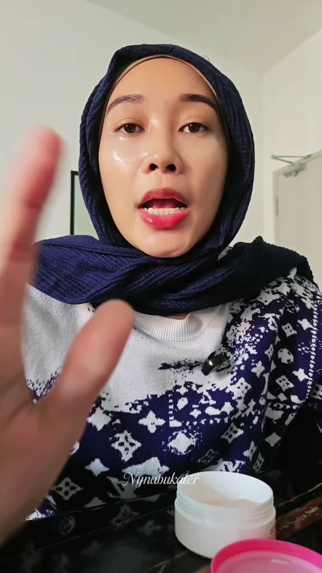 @Nynabukater