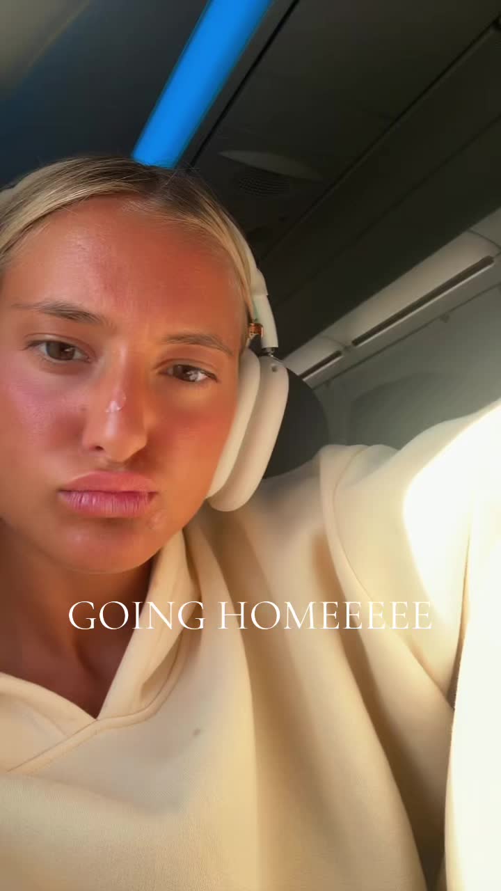 @melanieehopkinss