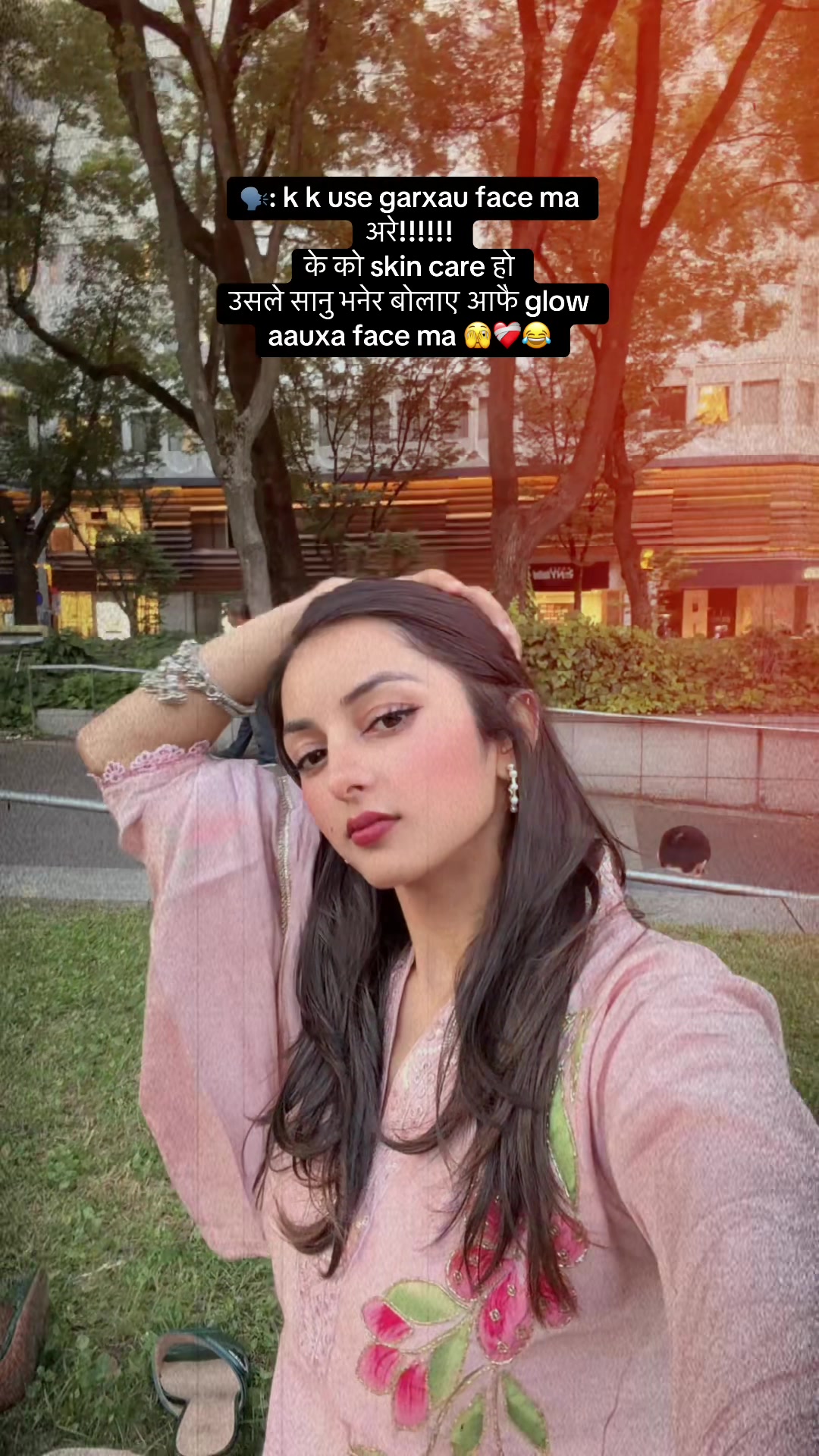 @Mon-eeta💫