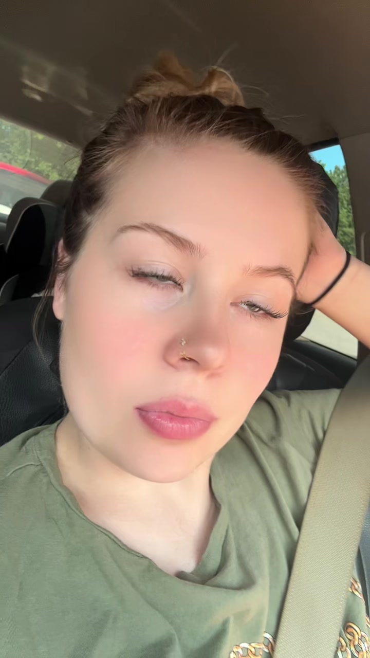 @Skylar🫶🏼🧛🏻♀️