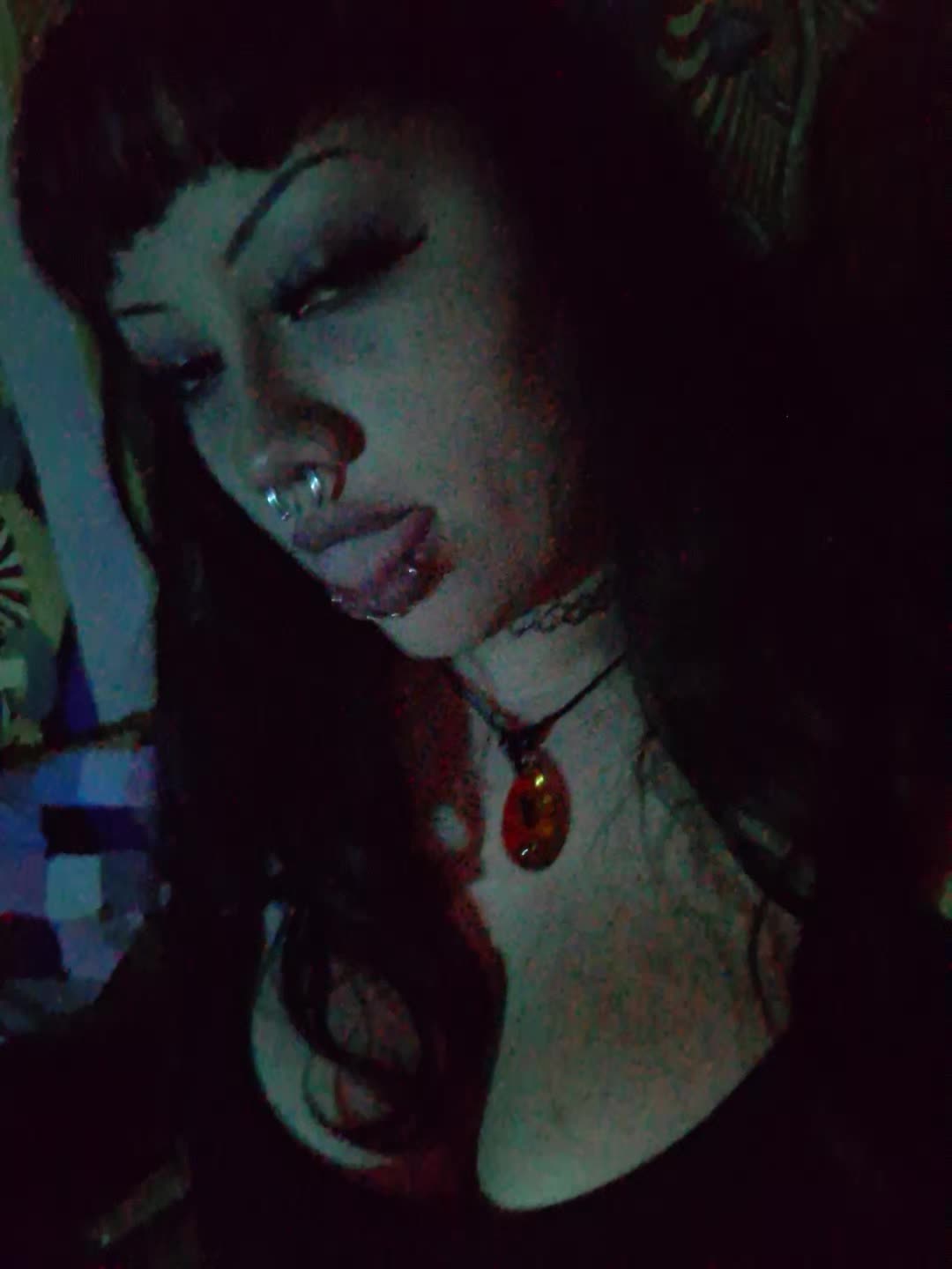 @ClownGutz🤡
