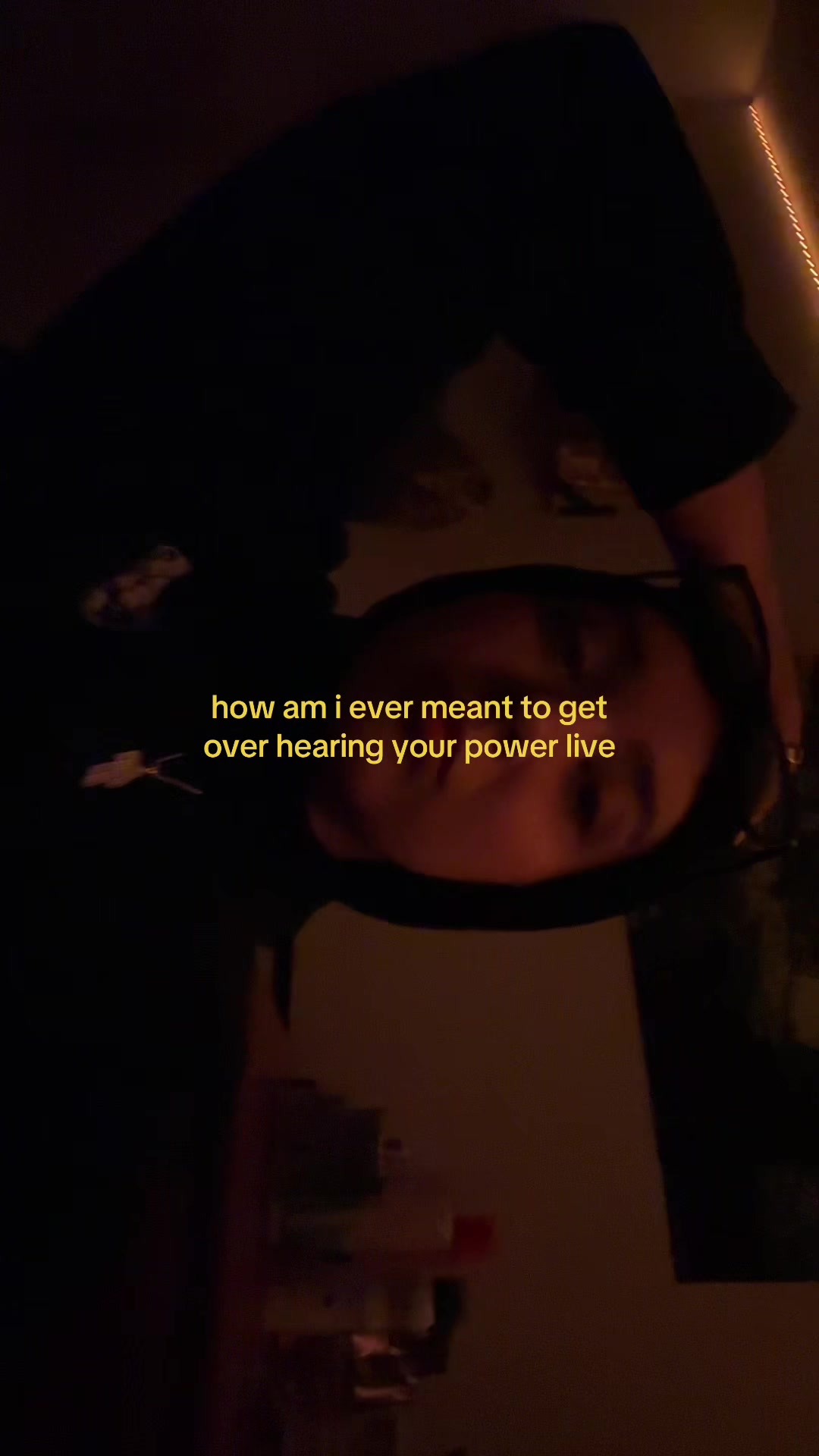 @__madiinn