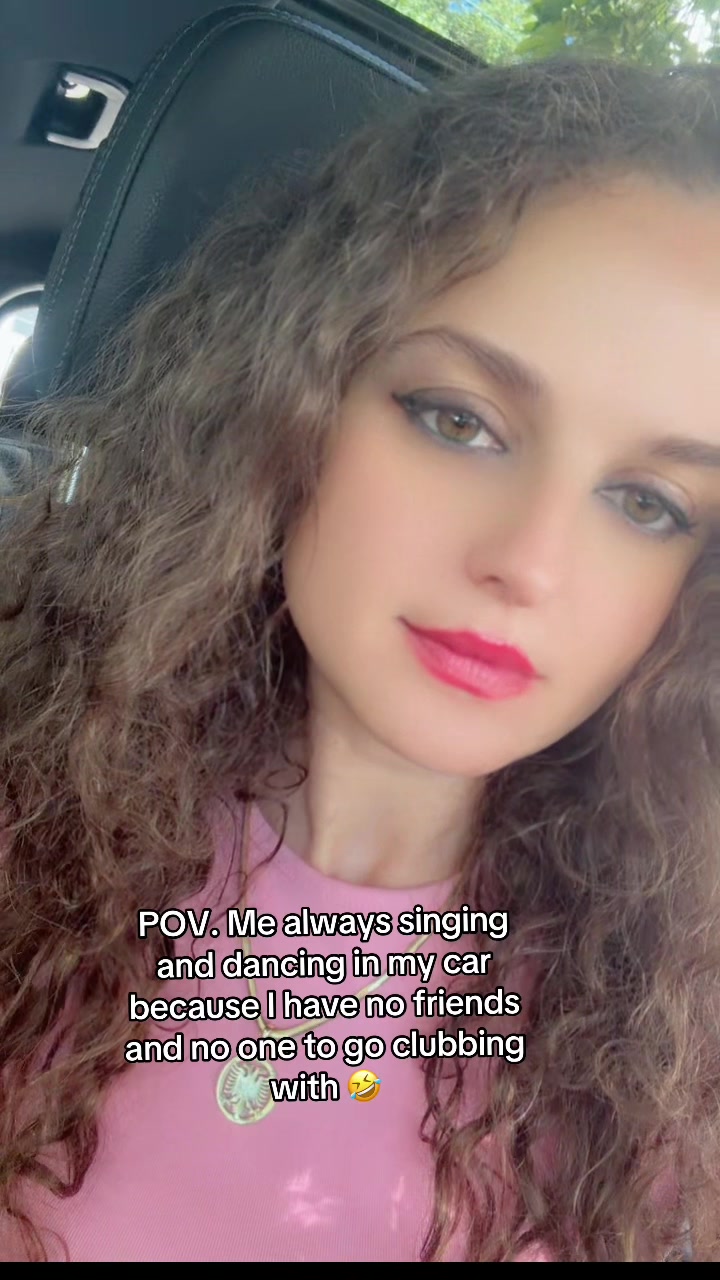@pranvera_pranver
