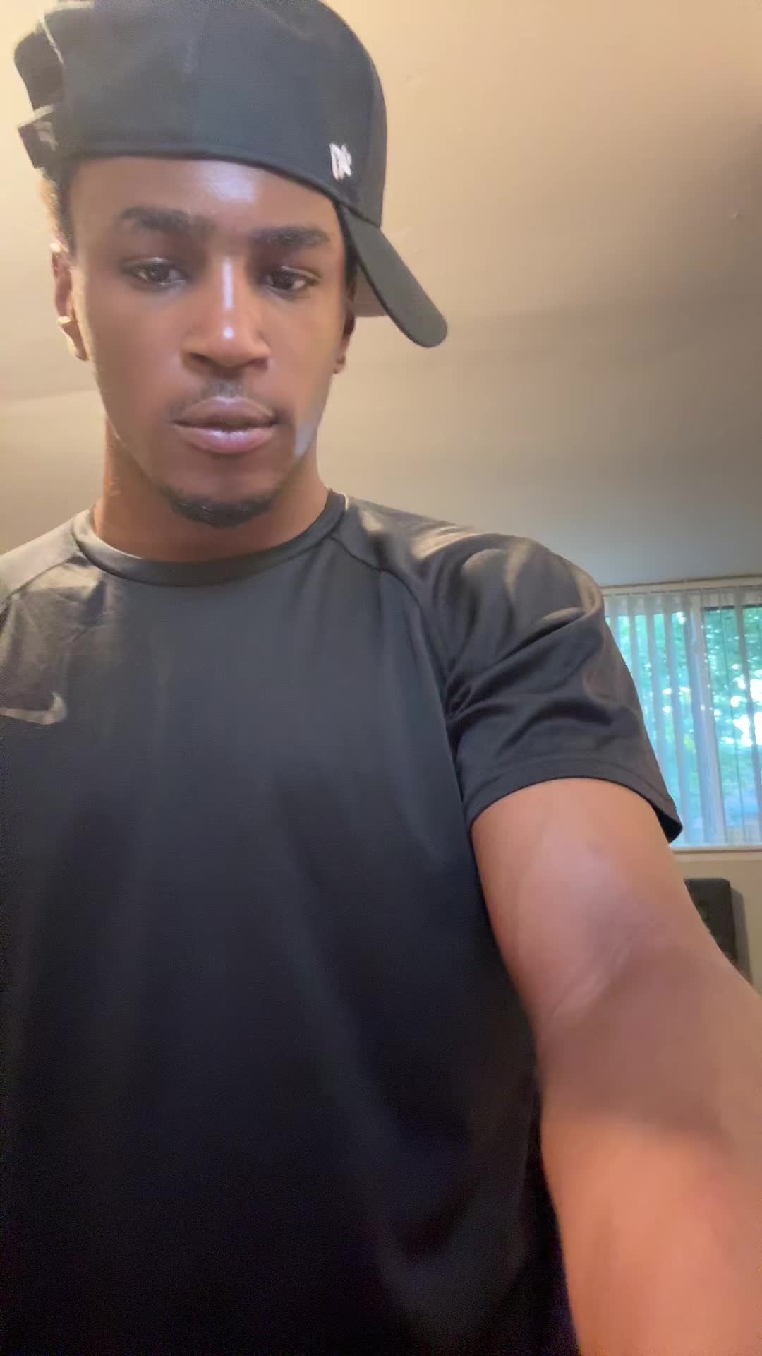 @5xKobxyz
