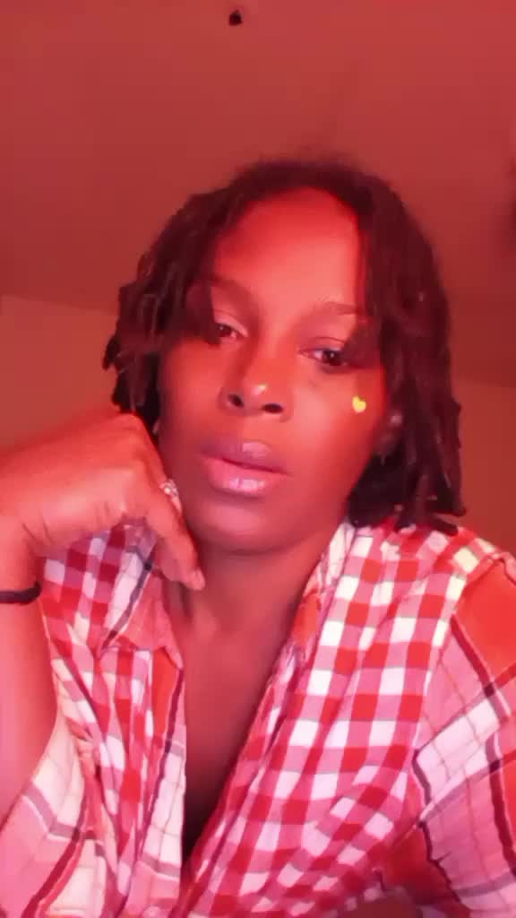 @AshyRose555