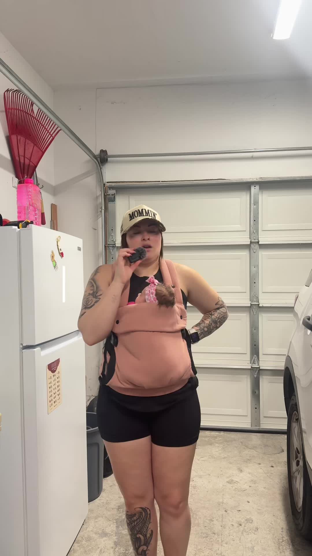 @AdrianaAdams