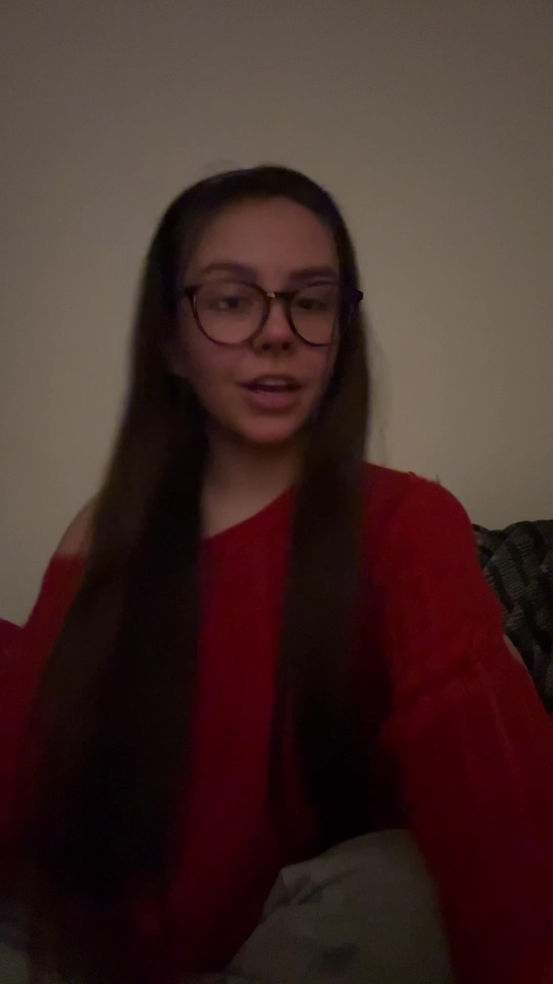 @Bella