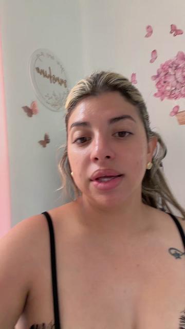 @Viviana