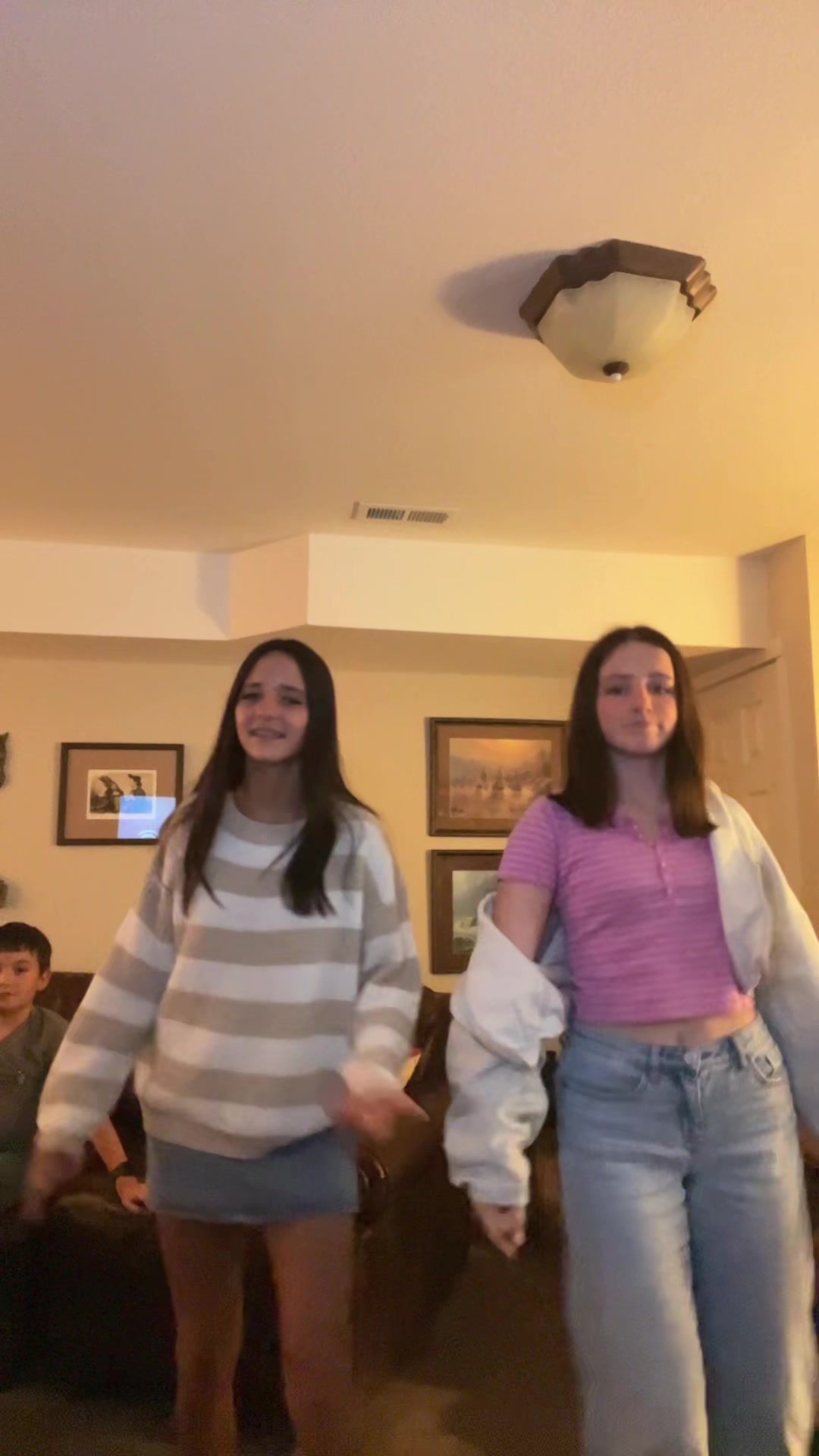 @💃