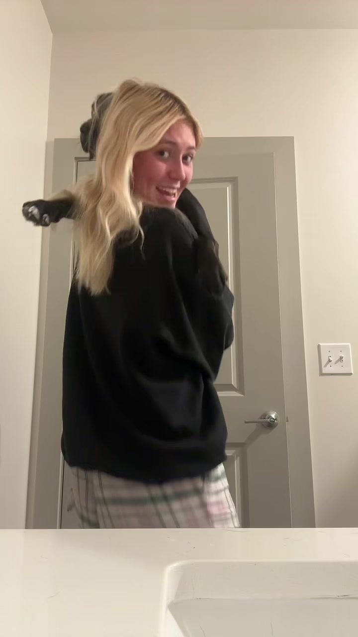 @..kyliefranco