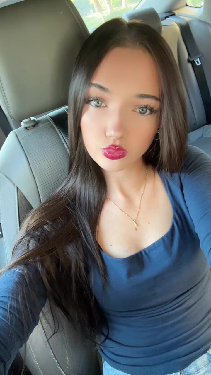 @isabella thomas