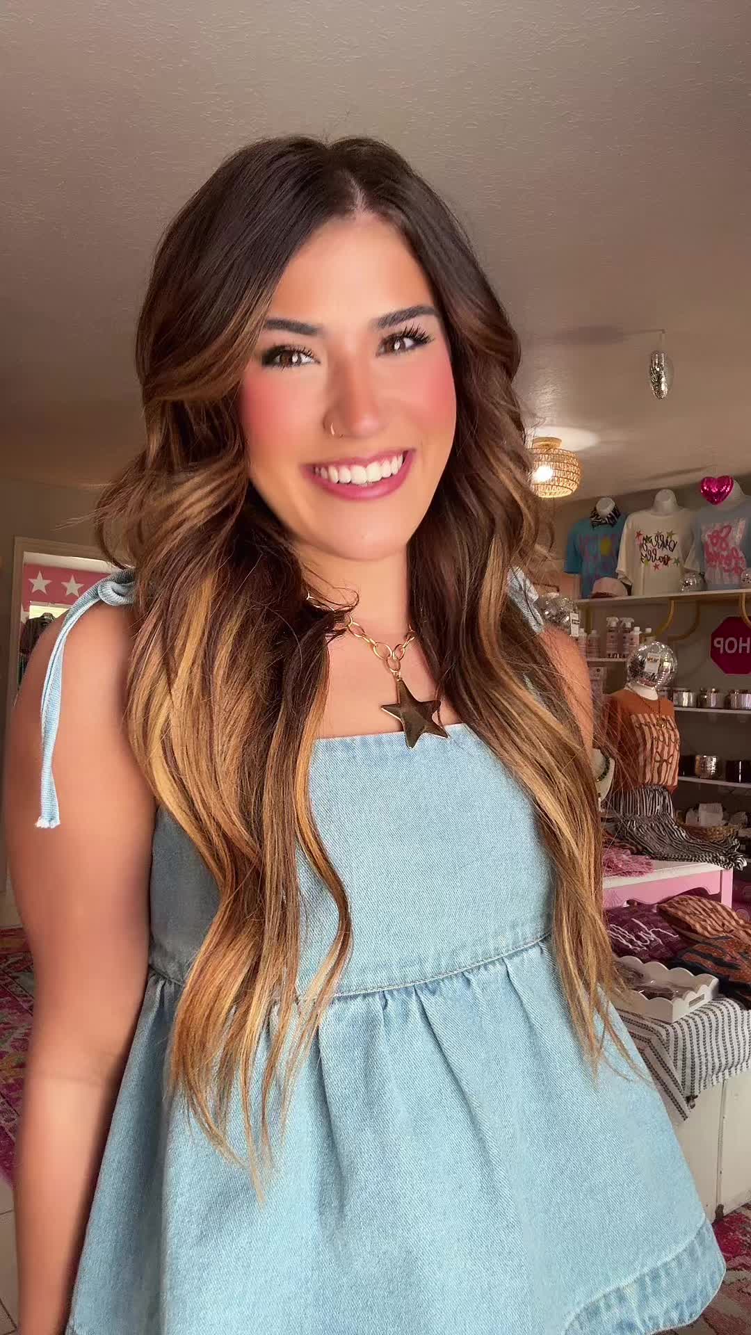 @destyni