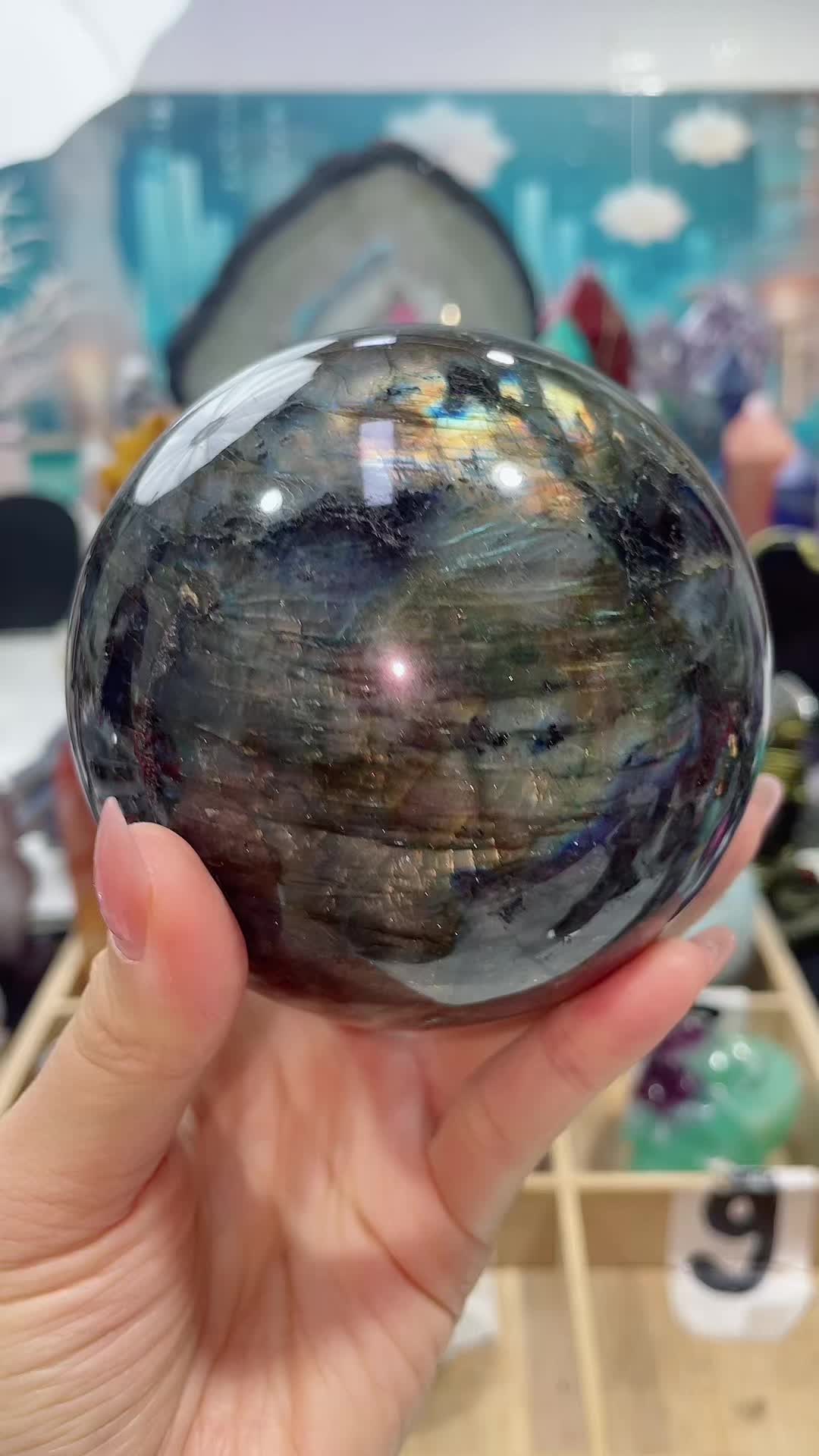 @IG Crystal Paradise
