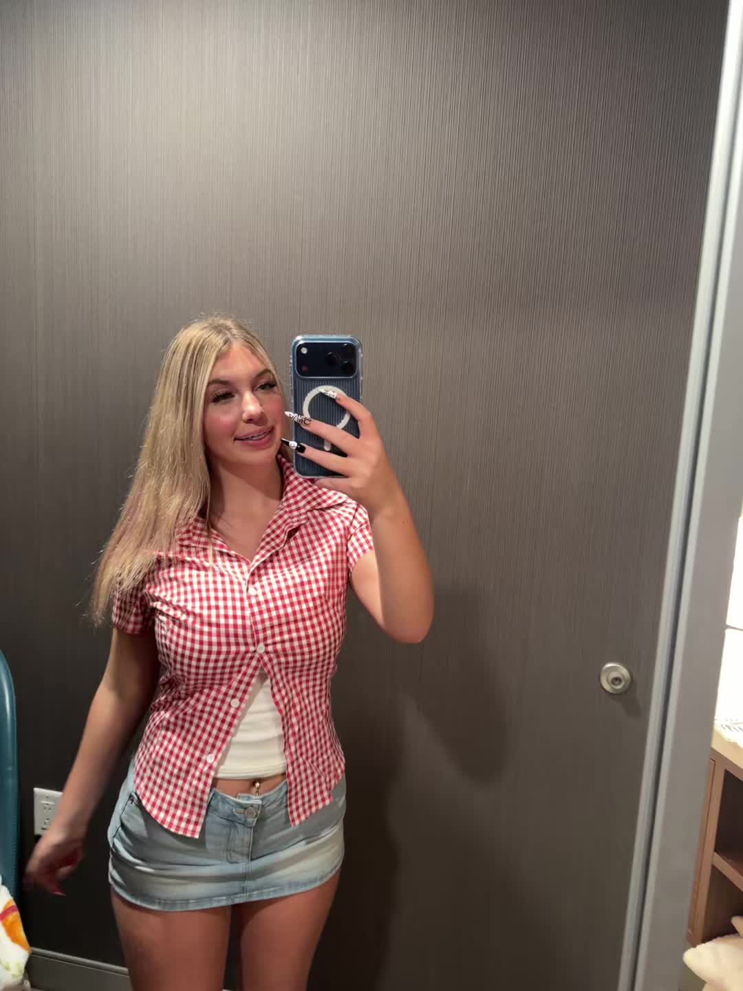 @cutiehadly