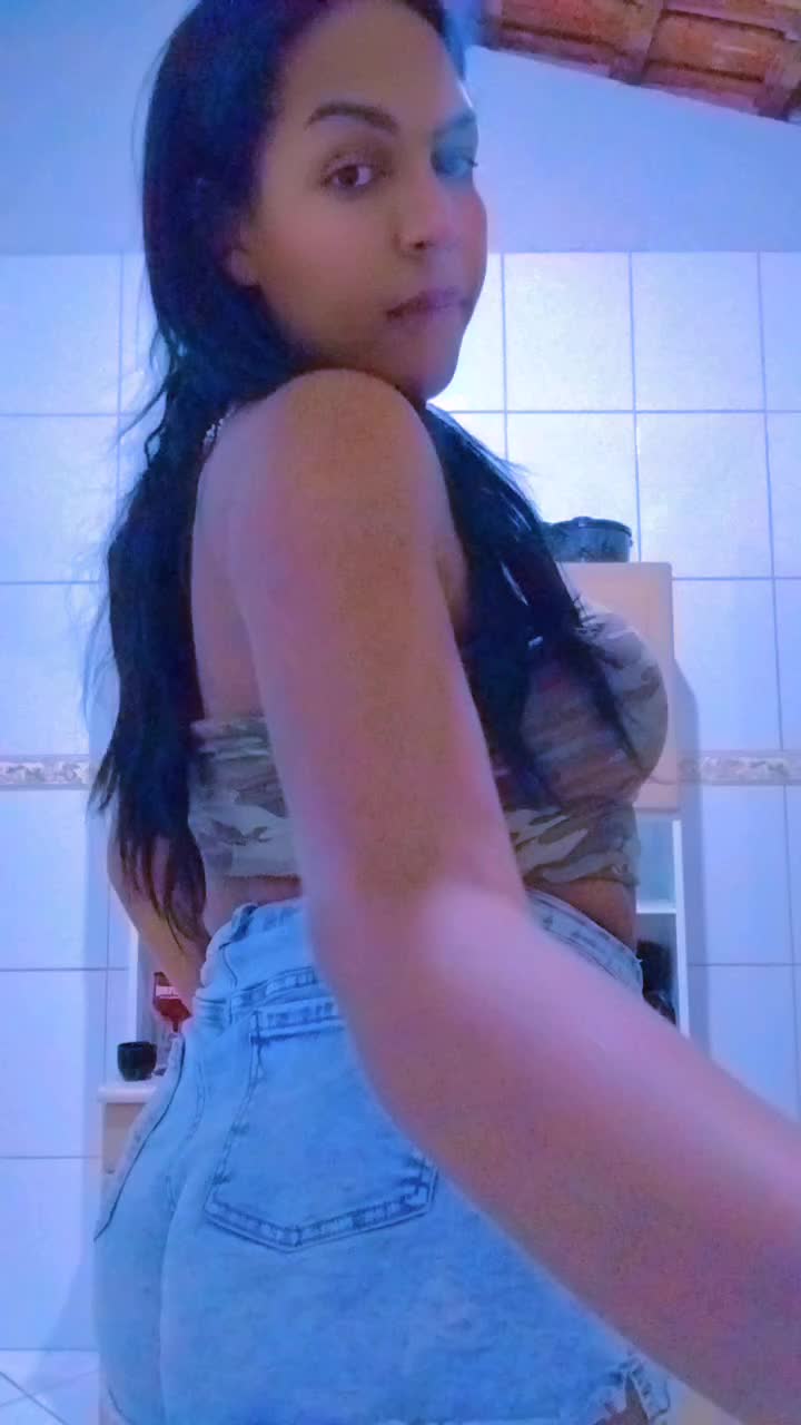 @rhayane Fernandes