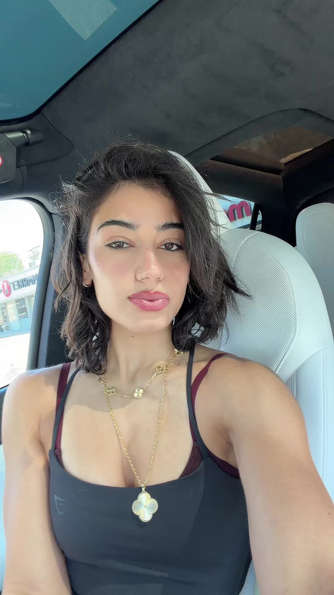 @sara