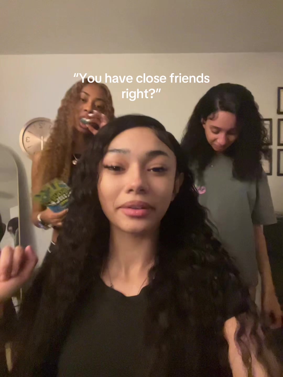 @️