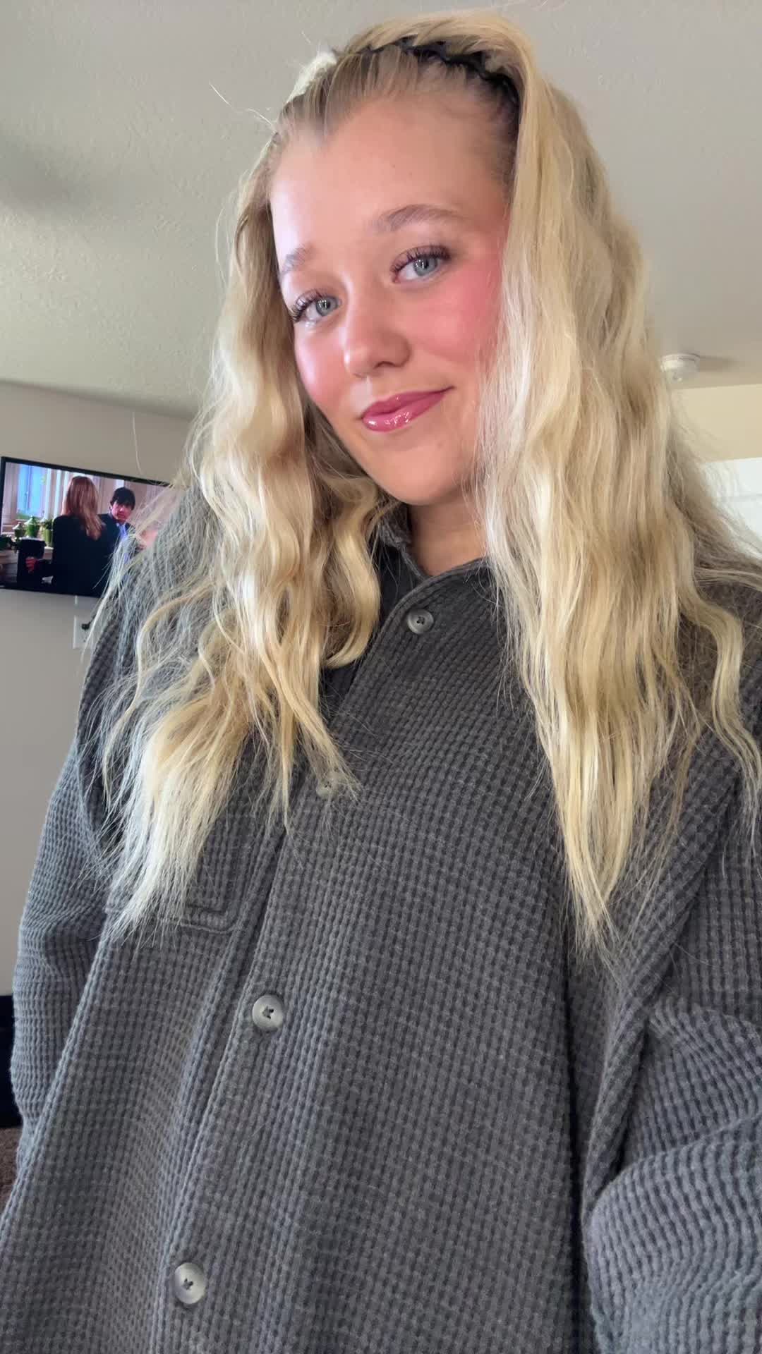 @Whitnee_vest