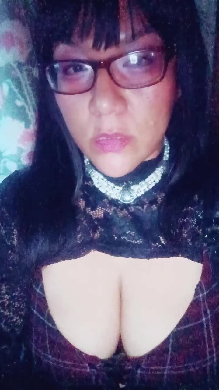 @hopelessrhia