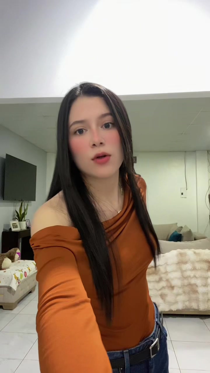 @𝒜𝓁𝒾✨💛