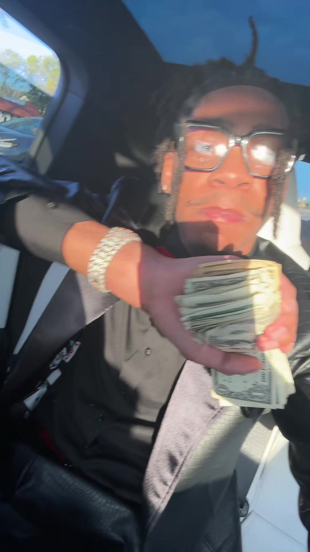 @Kdtrustnone