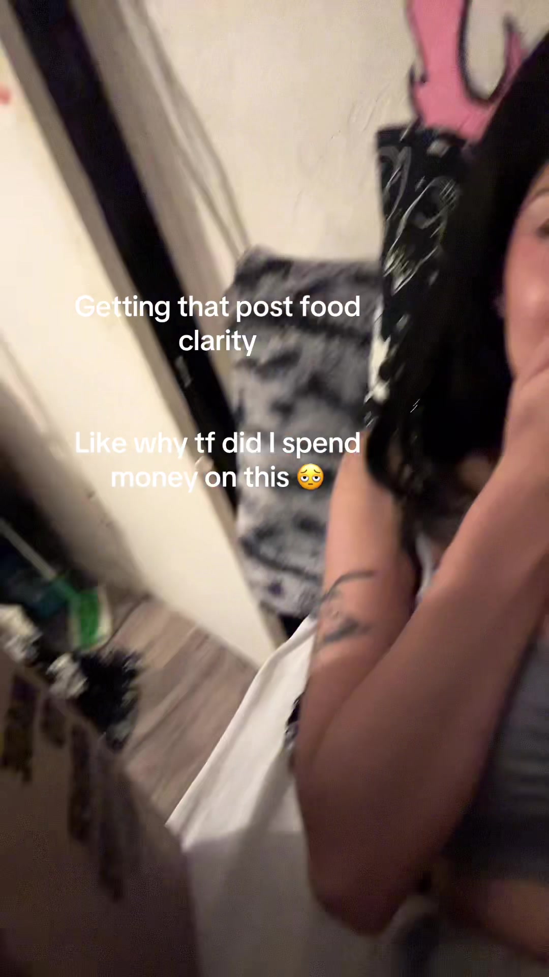 @:3