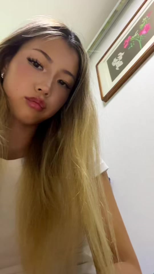 @y