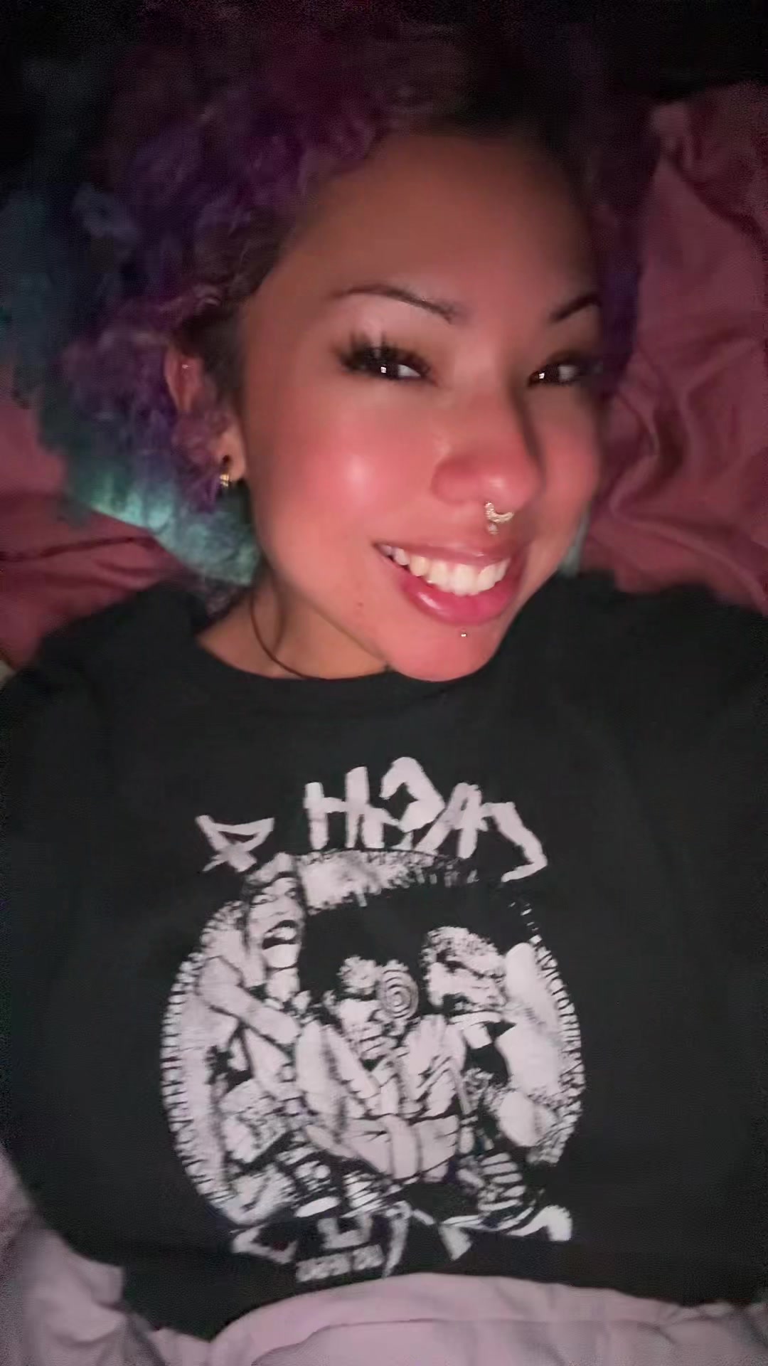 @thegirlinurphone