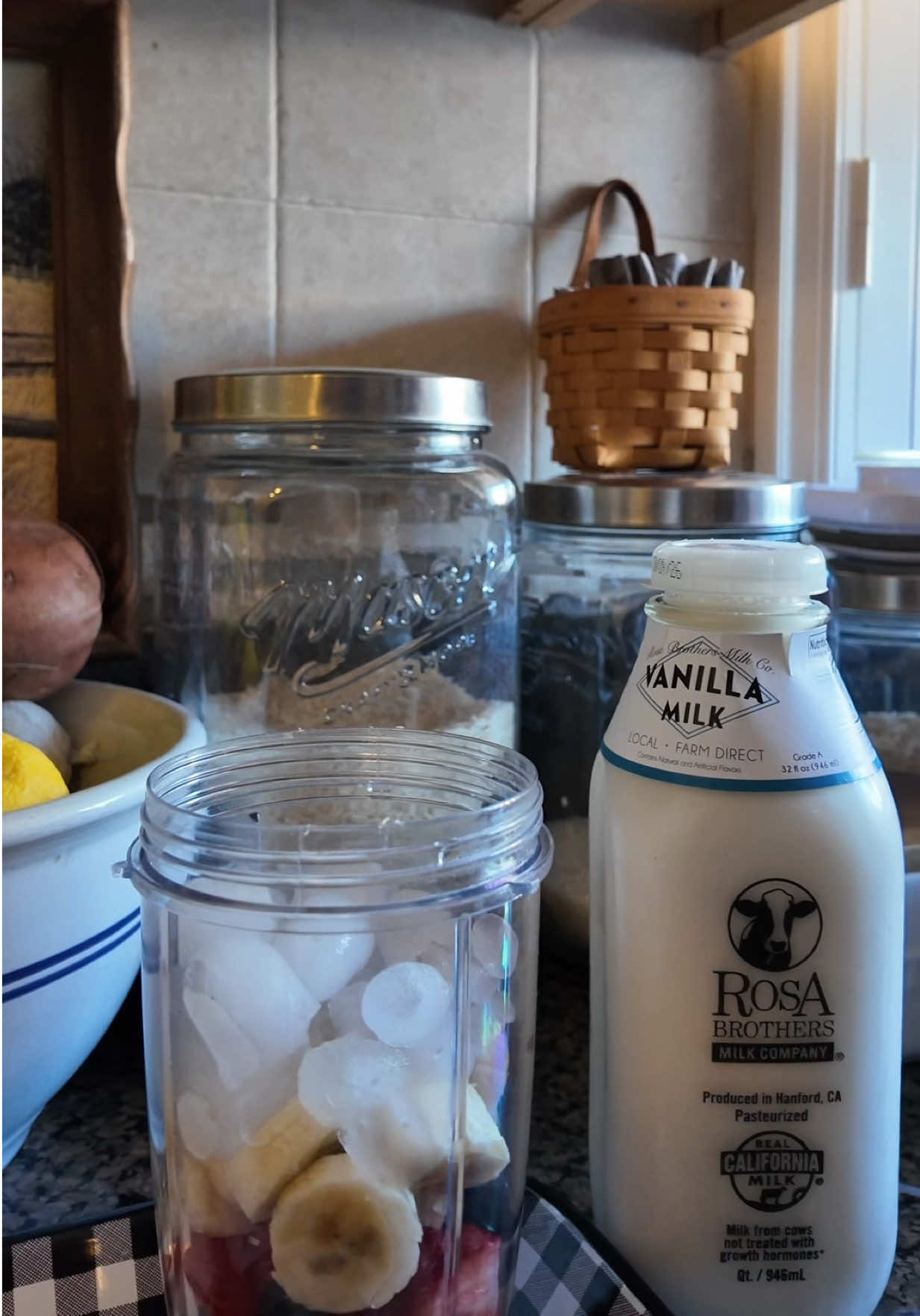 @Chinosfarmfreshdairy