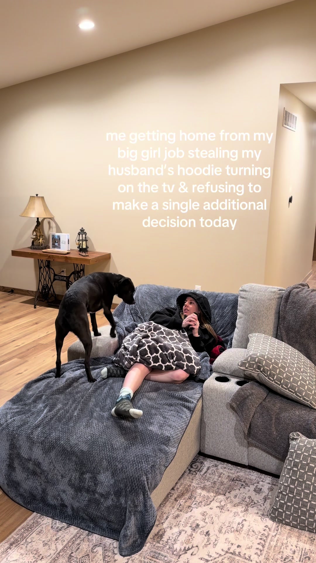 @KK