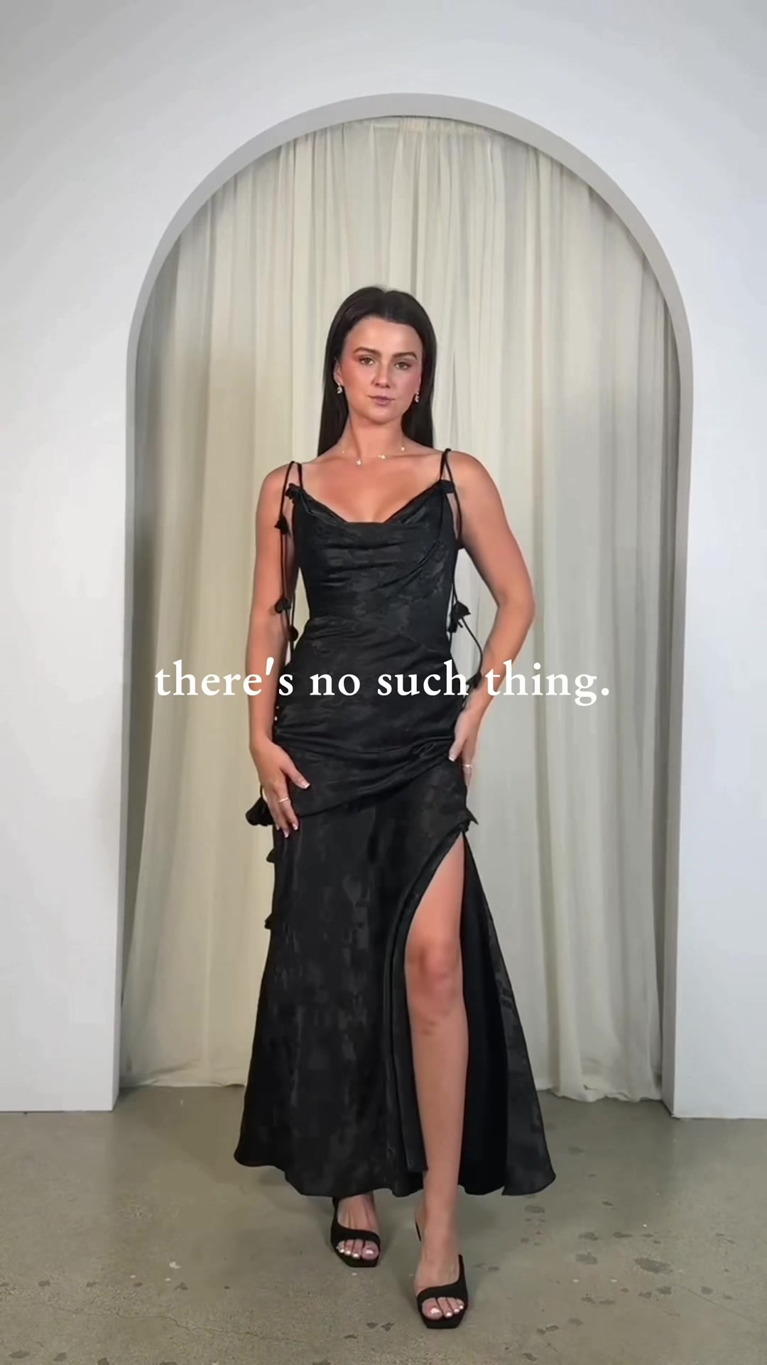 @Azazie US
