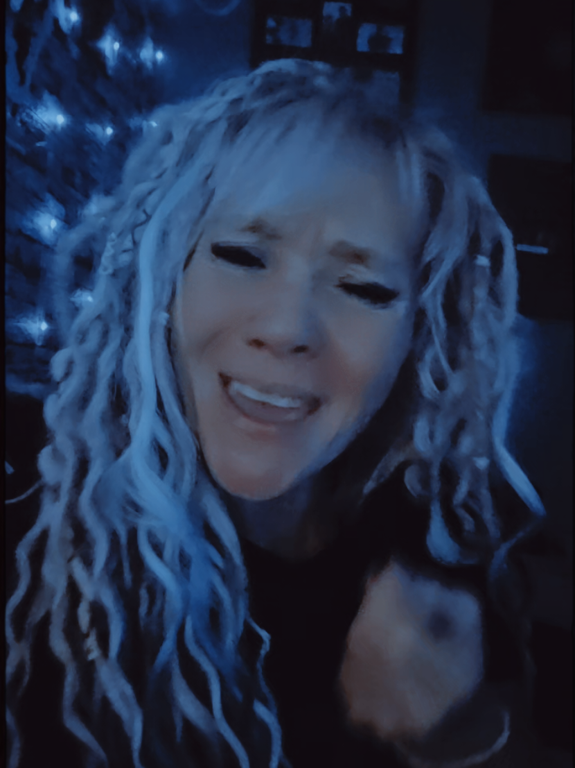 @𝕮𝖍𝖗𝖎𝖘𝖙𝖎𝖓𝖆