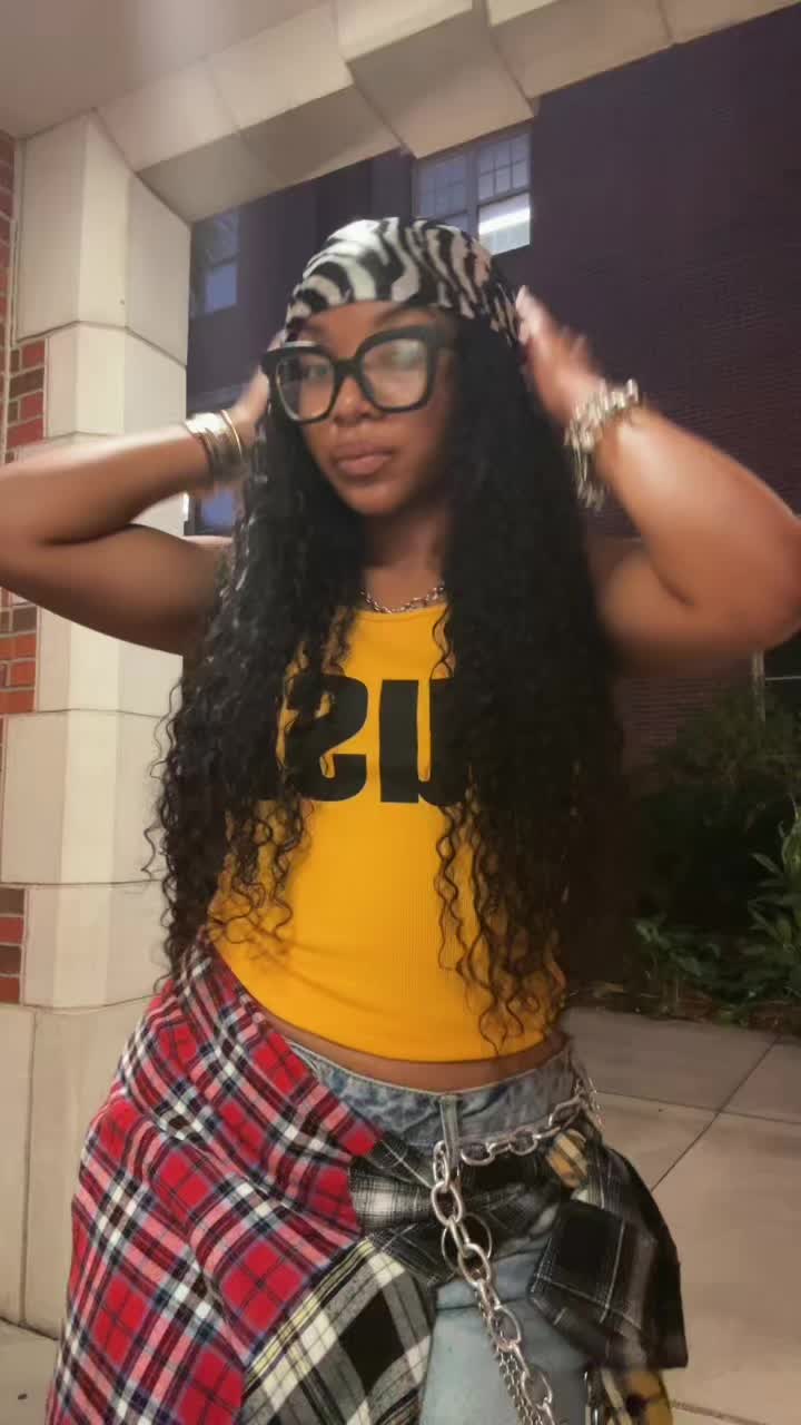 @mya