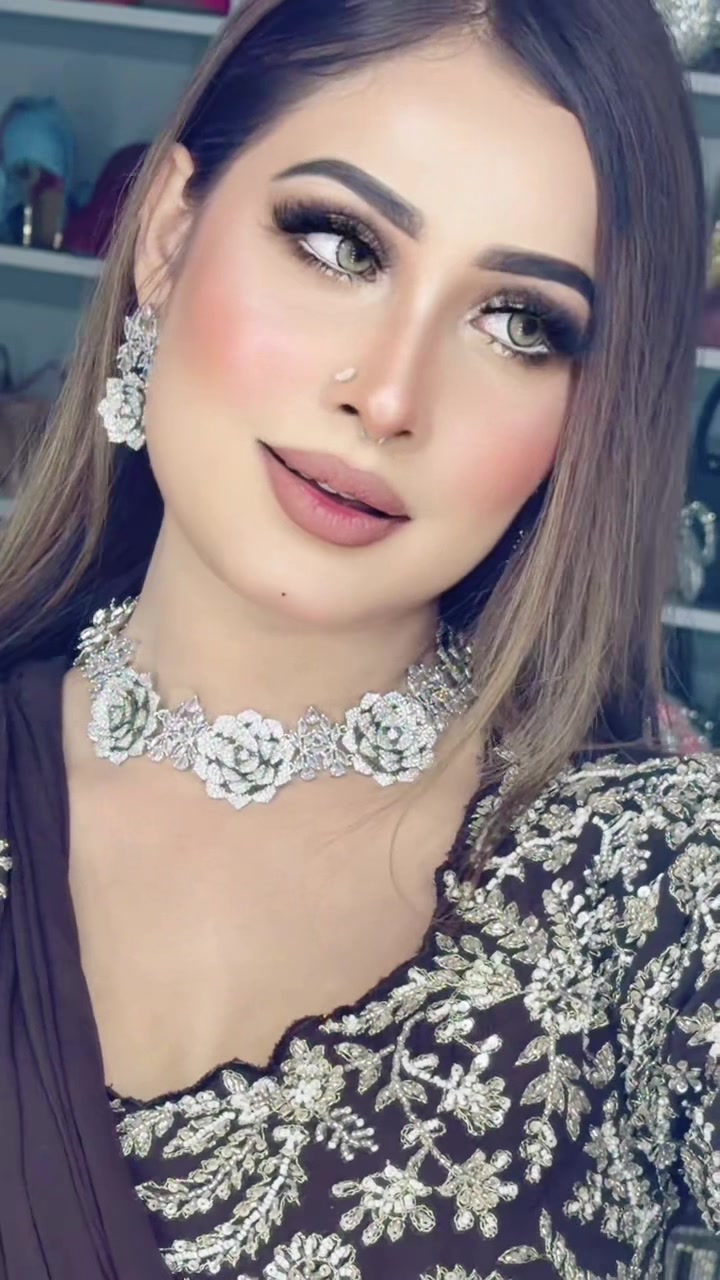 @Sunsinenila