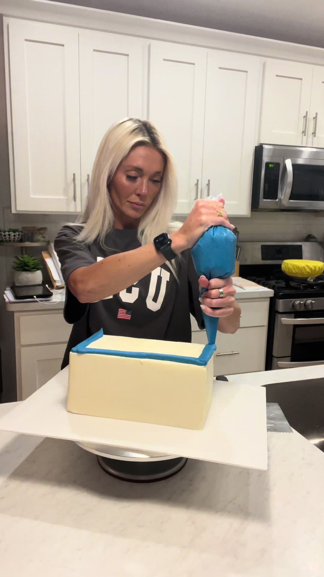 @The Blonde who Bakes