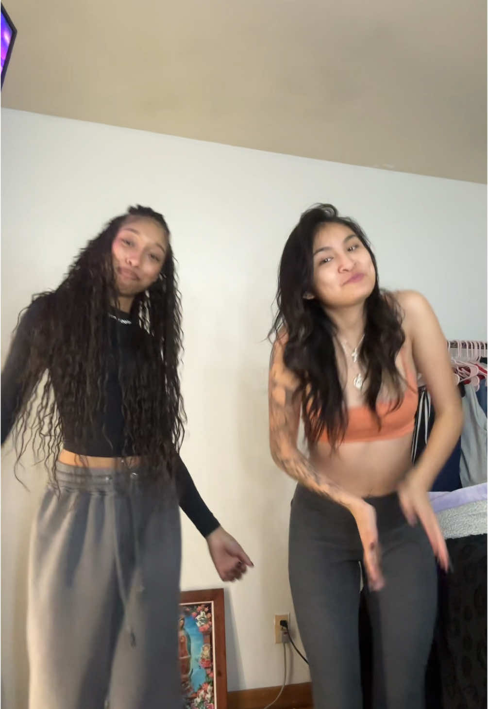 @𝑵𝒊𝒚𝒂𝒉 𝑱.