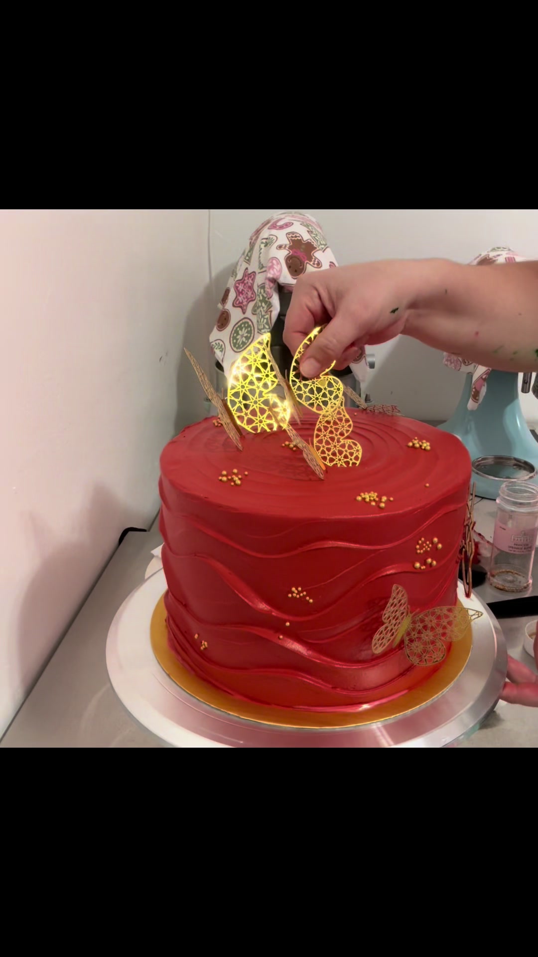 @elyscakes23