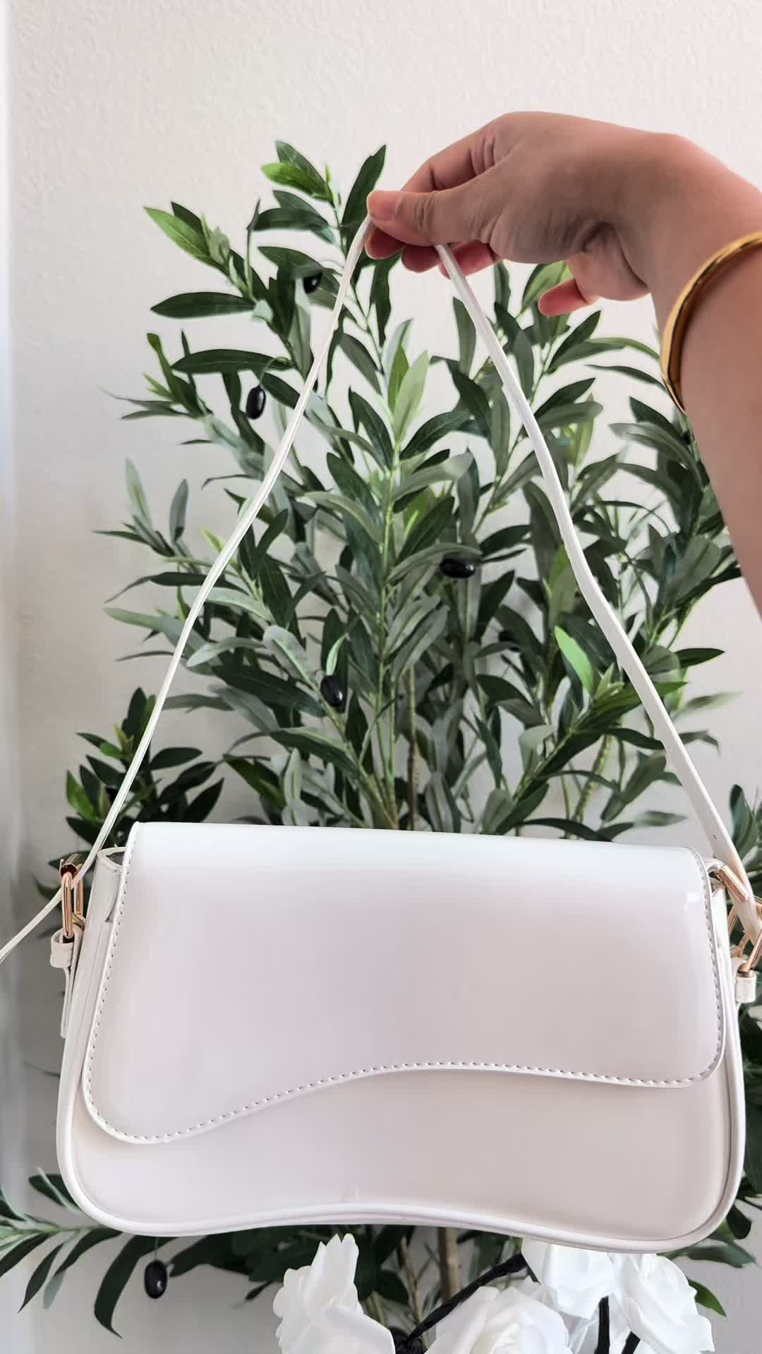 @𝐼𝓈𝒽𝒾𝓂✨| content creator