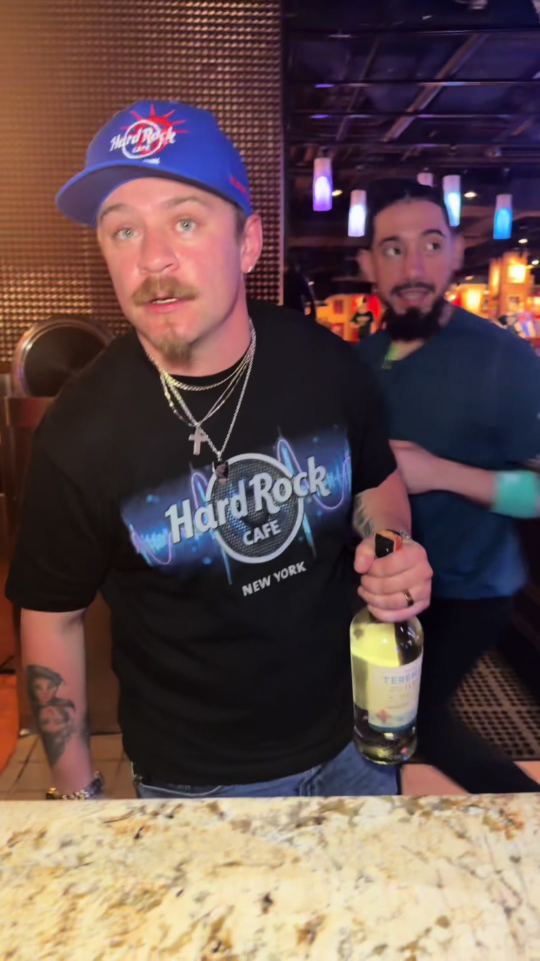 @🧃JonnySips_2.0🧃