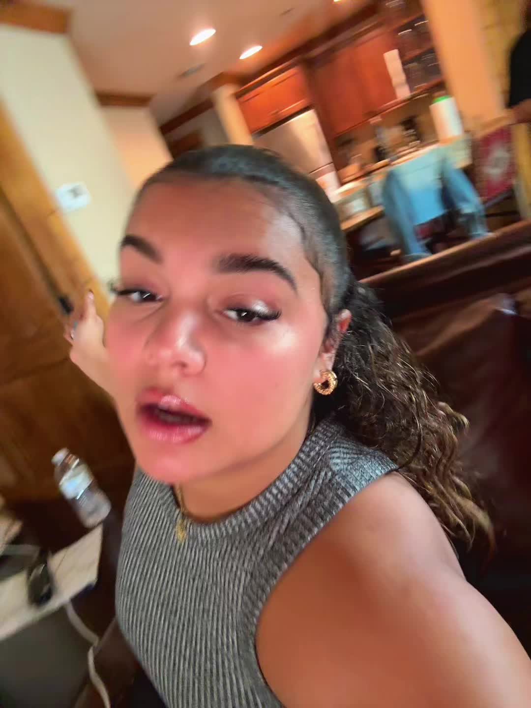 @Arianna