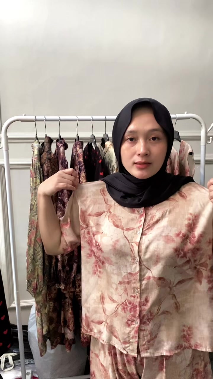@Imanira Fashion