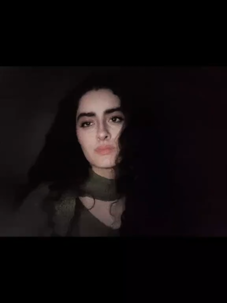@🤨
