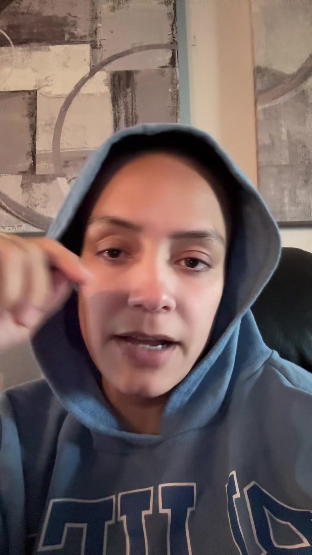 @Gigi Cruz