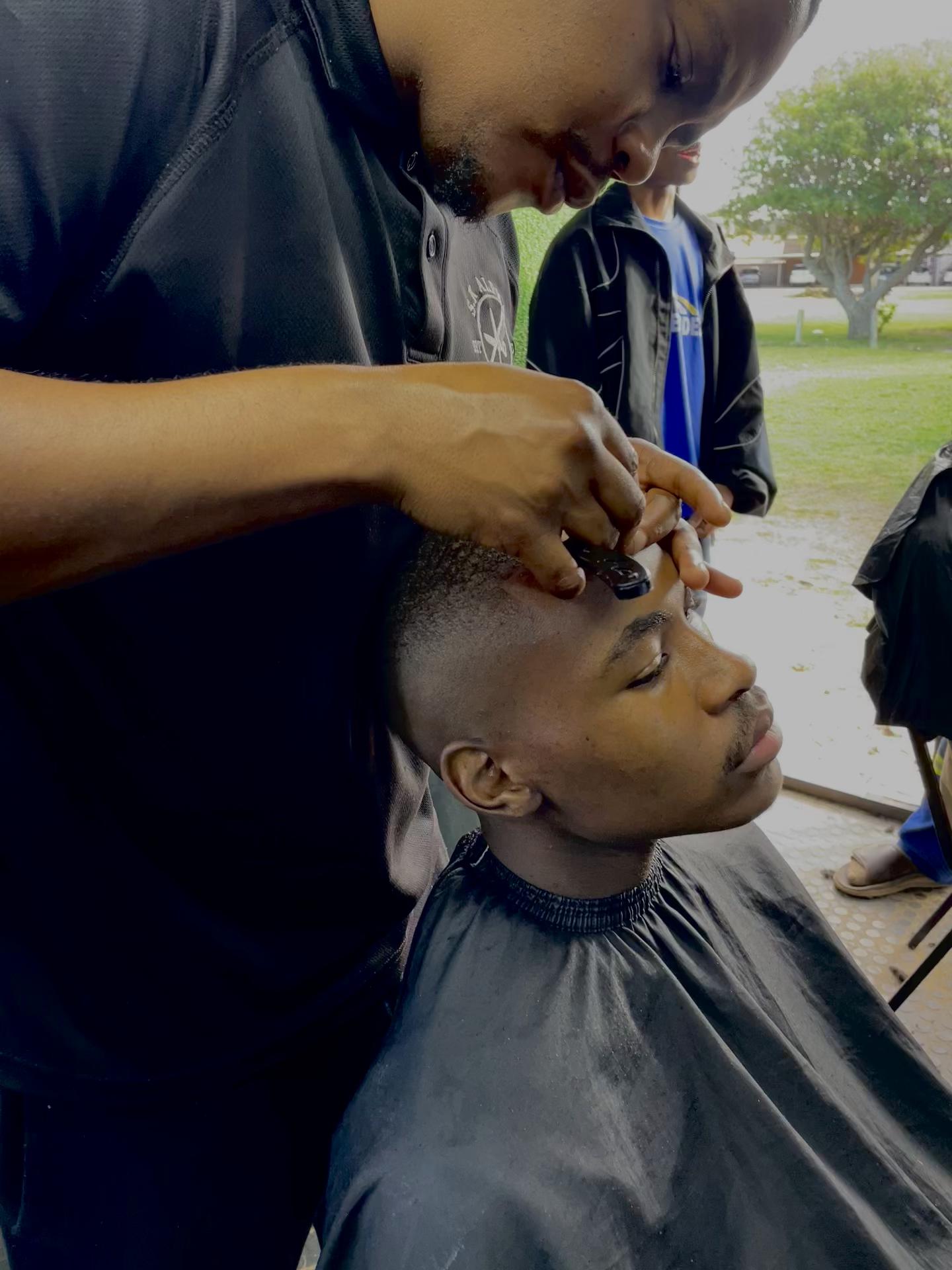 @SK ALPHA BARBERS