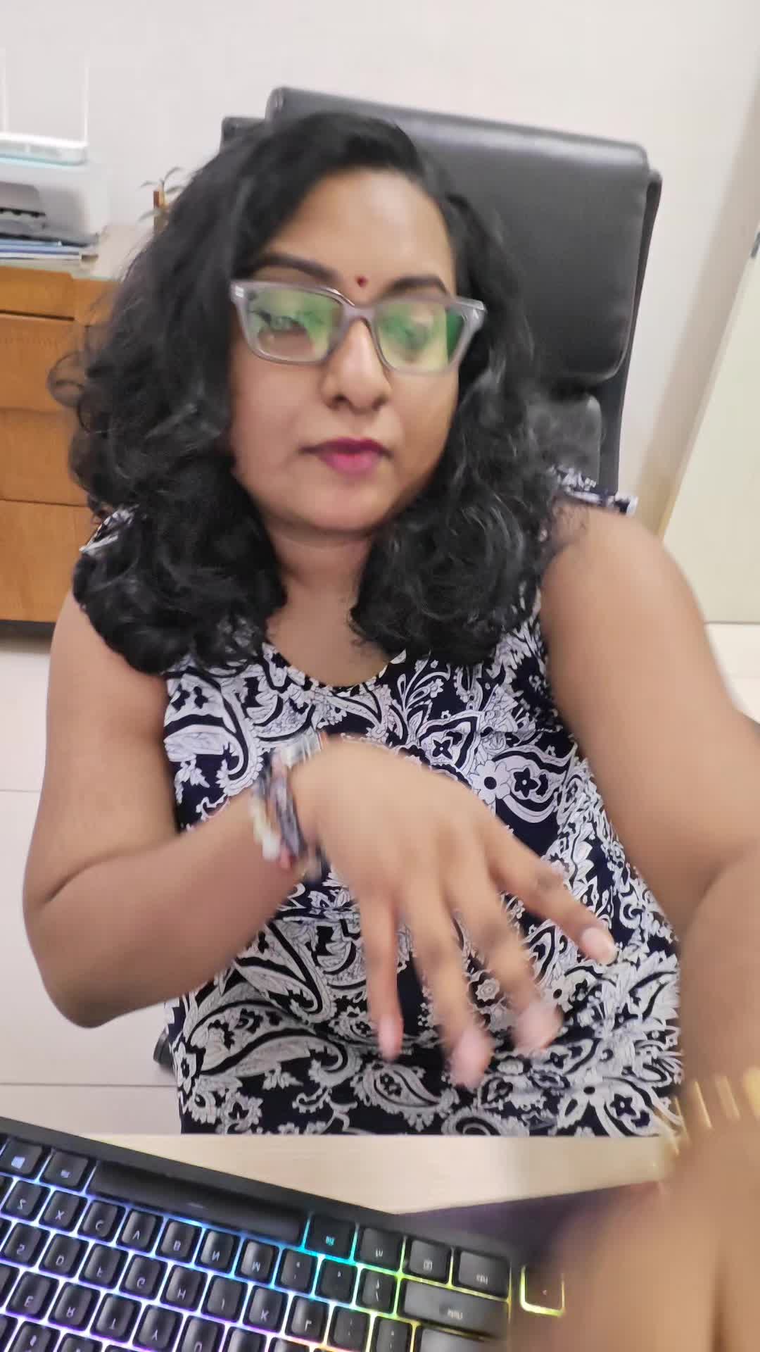 @இலக்கியா @ Elakheya