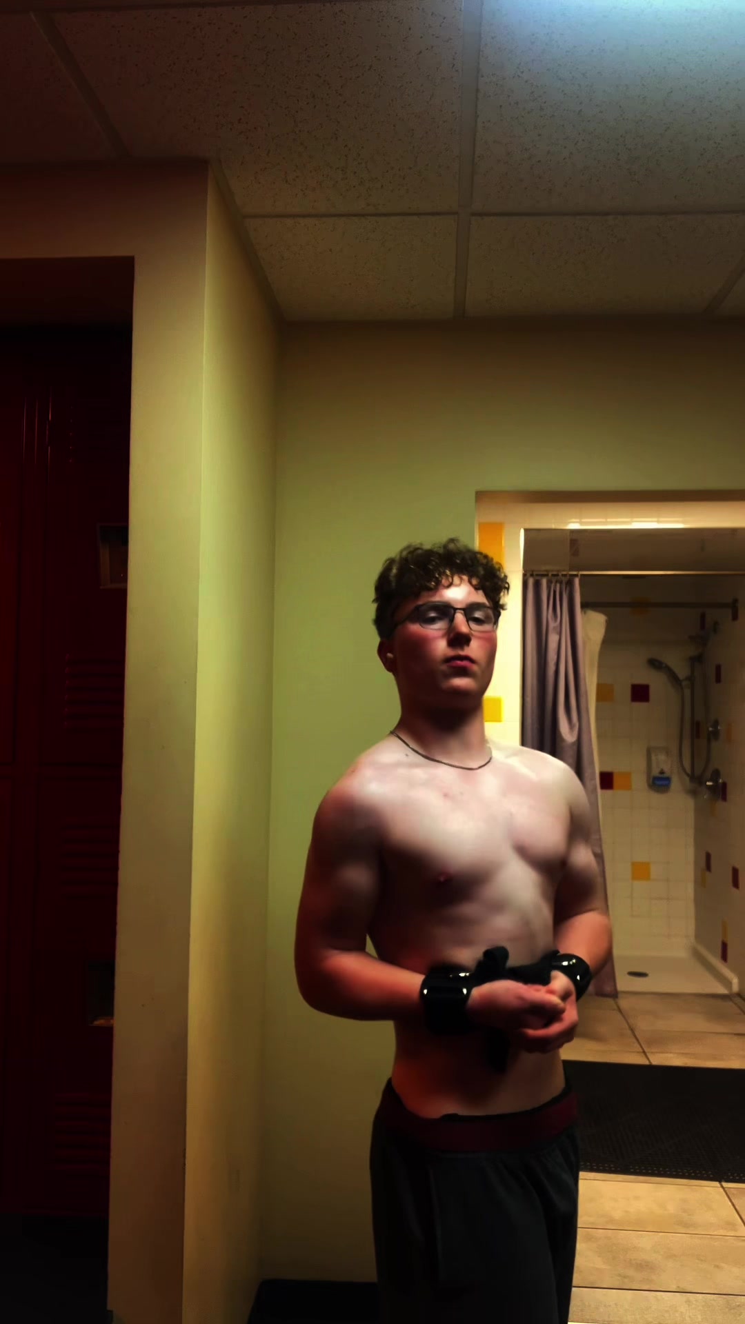 @Lynch lifts