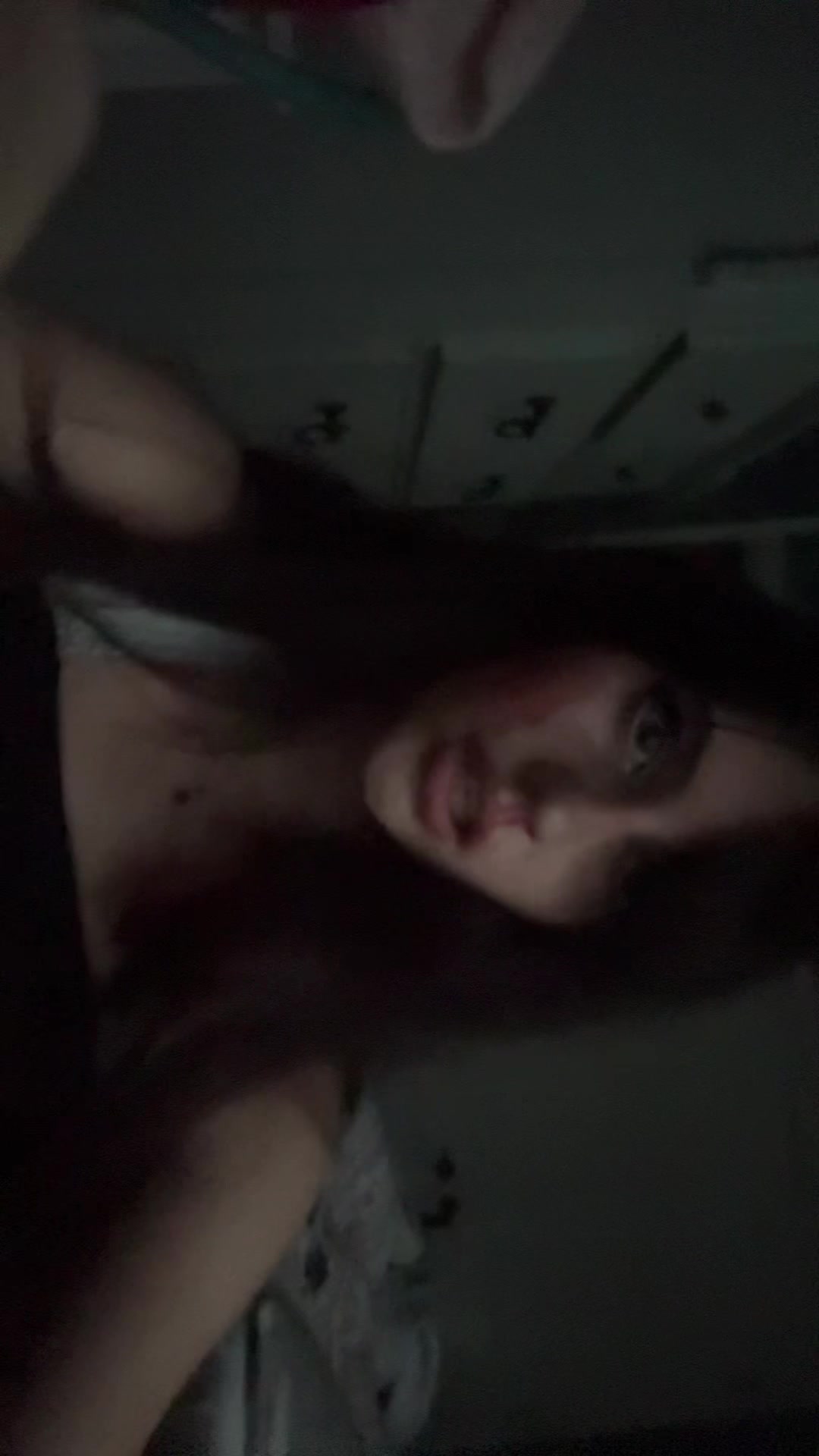 @pey⊬