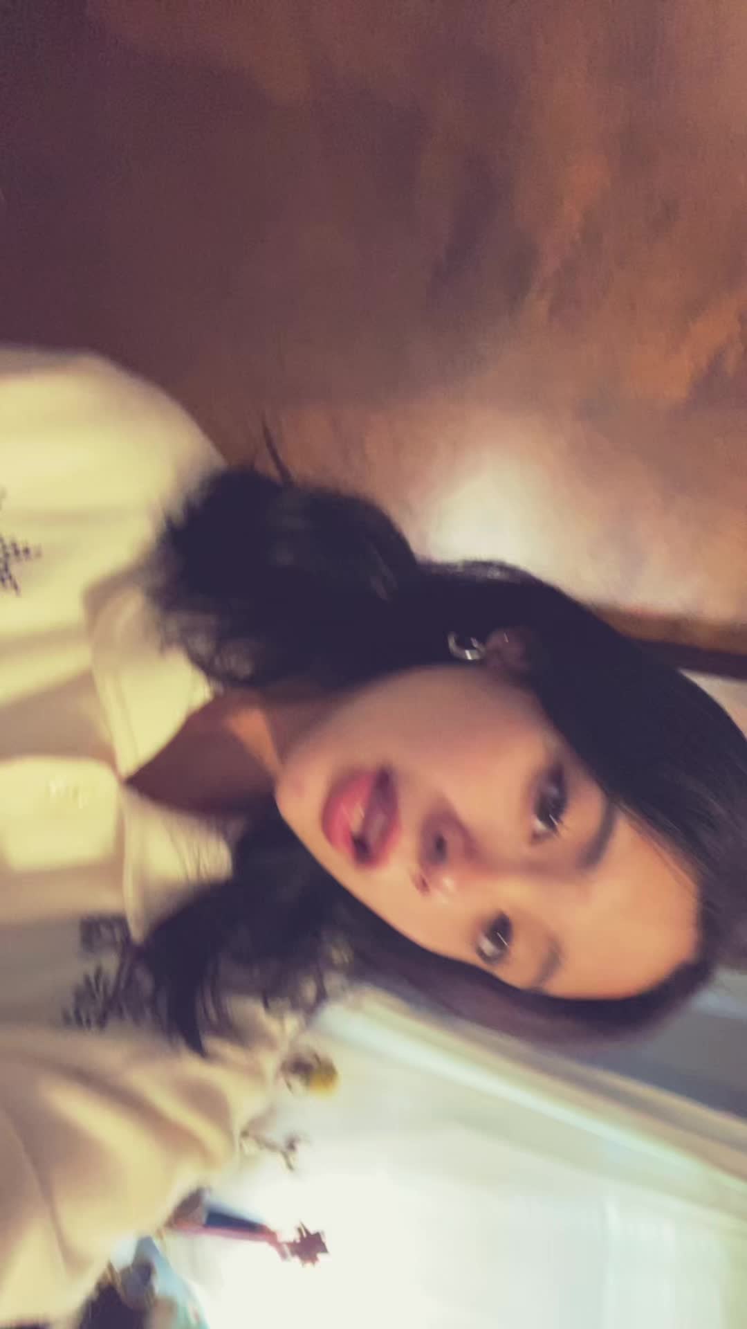 @valeria